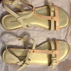 Size 7 Blush and Beige Flat Sandal